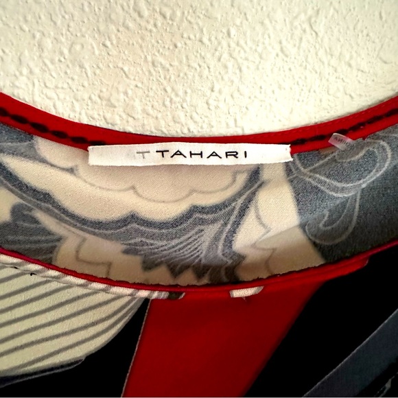 Tahari red top with Japanese style design - Picture 10 of 14